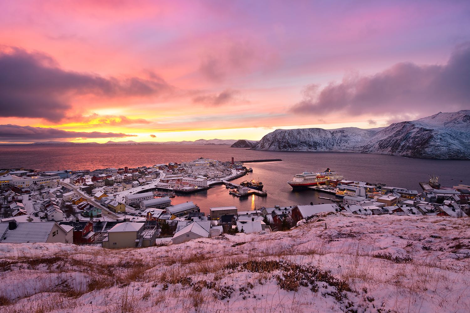 Fotoworkshop Nordlichter in Norwegen auf Hurtigruten Schiffen