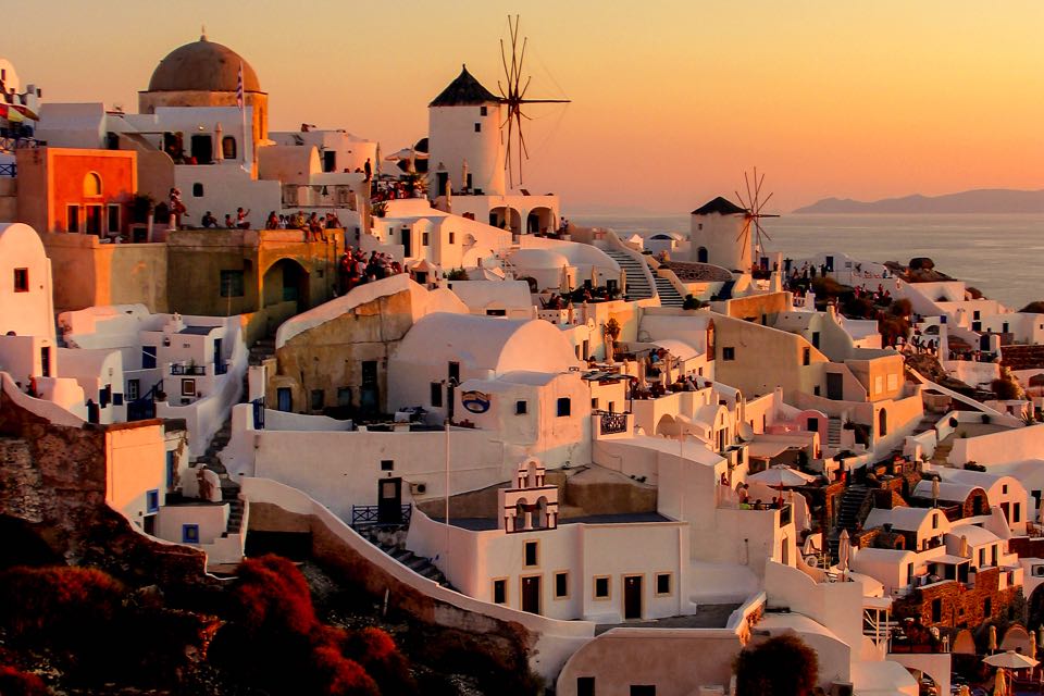 Sonnenuntergang auf der griechischen Insel Santorin