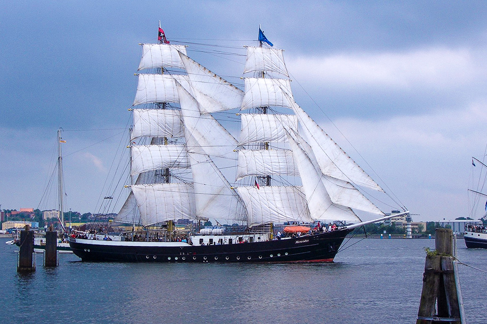 Segelrundfahrt auf der Astarte ab Bremen